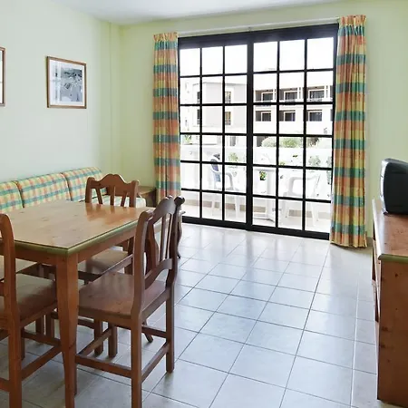 Apartment Mozas *